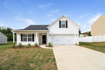 173 Konnoak Village Circle Winston-Salem, NC 27127